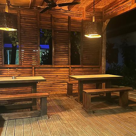 Dive Villa Thoddoo Eksteriør bilde